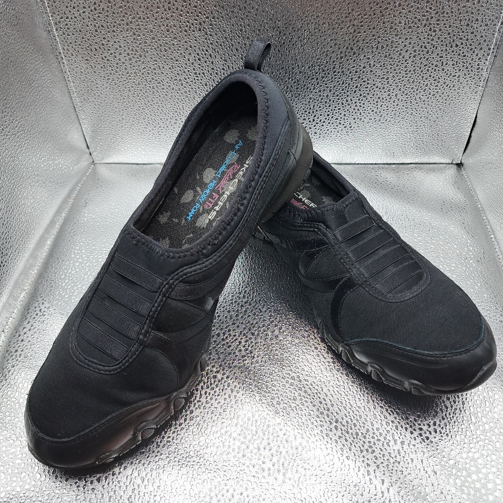 Skechers Black Relaxed Fit Air Cooled Memory Foam Slip On Sneakers Women's Size